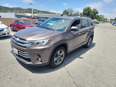 Used 2018 Toyota Highlander Limited Platinum