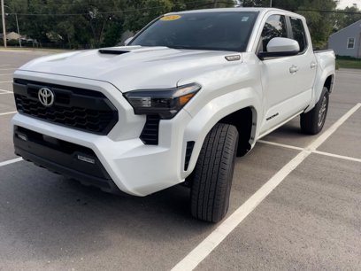 Used 2024 Toyota Tacoma TRD Sport w/ TRD Sport Upgrade Package