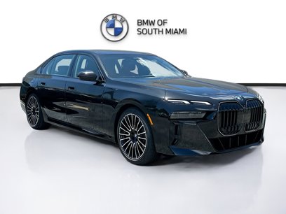 New 2025 BMW 740i w/ Premium Package