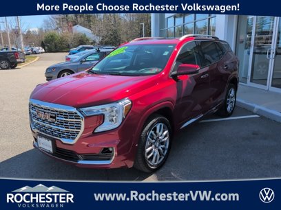 Used 2024 GMC Terrain Denali w/ Denali Premium Package