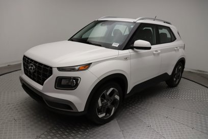 Used 2023 Hyundai Venue SEL