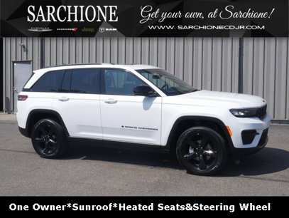Used 2023 Jeep Grand Cherokee Altitude