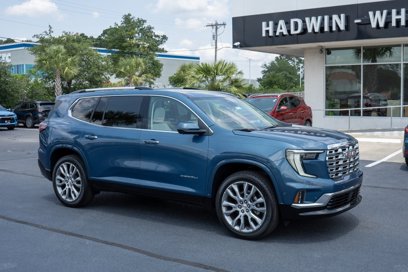 New 2025 GMC Acadia Denali w/ Super Cruise Package