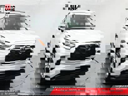 New 2025 Toyota Highlander Limited
