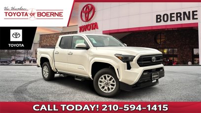New 2025 Toyota Tacoma SR5
