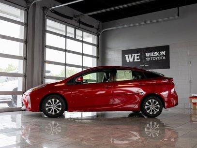 Used 2022 Toyota Prius XLE w/ Advanced Technology Package