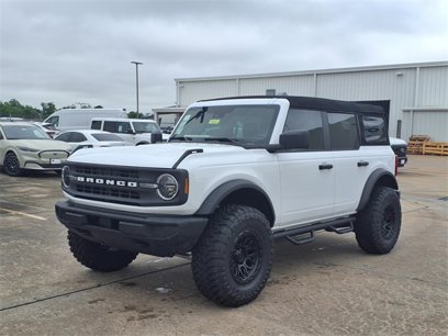 New 2025 Ford Bronco 4-Door