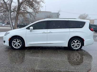 Used 2018 Chrysler Pacifica Touring-L Plus w/ Advanced Safetytec Group