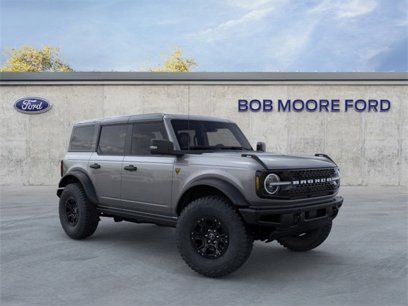 New 2025 Ford Bronco Badlands w/ Sasquatch Package
