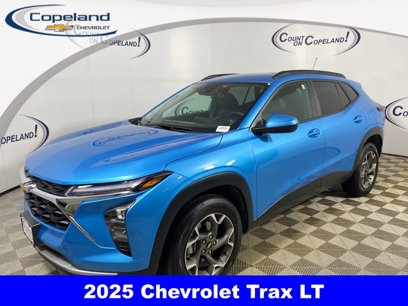 Used 2025 Chevrolet Trax LT w/ Driver Confidence Package