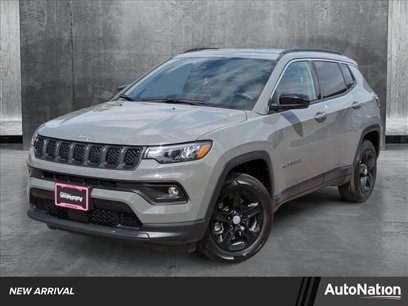 Used 2024 Jeep Compass Latitude w/ Convenience Group