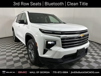 Used 2024 Chevrolet Traverse LT