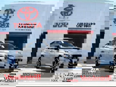 Used 2021 Nissan Altima 2.5 SR