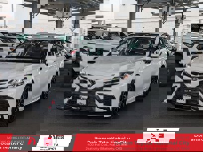 Used 2022 Toyota Camry SE
