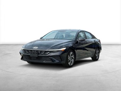 New 2025 Hyundai Elantra Limited