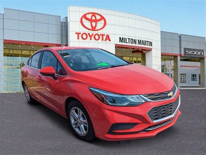 Used 2017 Chevrolet Cruze LT