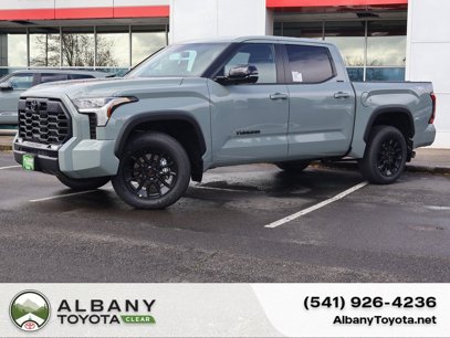 New 2025 Toyota Tundra Limited w/ TRD Off-Road Package