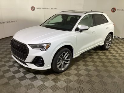 New 2025 Audi Q3 2.0T Premium