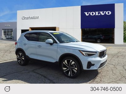 Used 2025 Volvo XC40 B5 Ultra w/ Climate Package