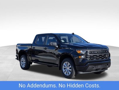 New 2025 Chevrolet Silverado 1500 Custom w/ LPO, Dark Essentials Package