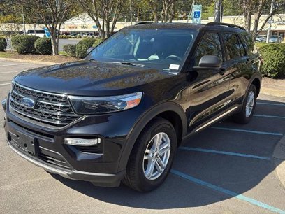 Certified 2022 Ford Explorer XLT w/ Equipment Group 202A
