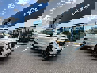 New 2025 Kia Carnival SX w/ SX Dark Edition Package