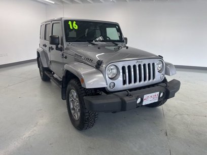 Used 2016 Jeep Wrangler Unlimited Rubicon w/ Dual Top Group