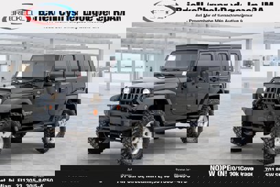 Used 2009 Jeep Wrangler Unlimited Rubicon w/ Dual Top Group