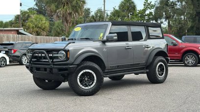 Certified 2022 Ford Bronco Outer Banks w/ Sasquatch Package
