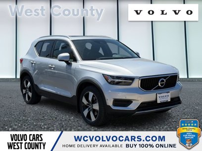 Used 2019 Volvo XC40 T5 Momentum