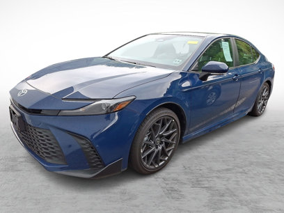 Used 2025 Toyota Camry SE