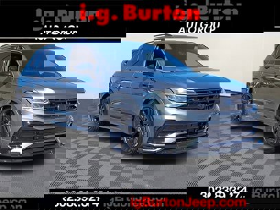 Used 2024 Volkswagen Tiguan SE R-Line
