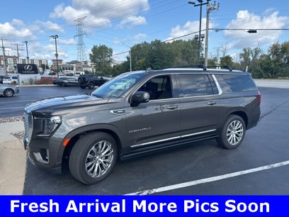 Used 2021 GMC Yukon XL Denali w/ Denali Premium Package