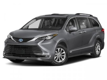 Used 2023 Toyota Sienna XLE
