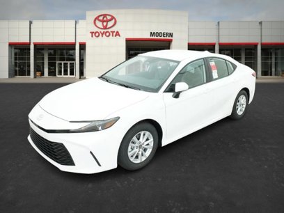 New 2025 Toyota Camry LE