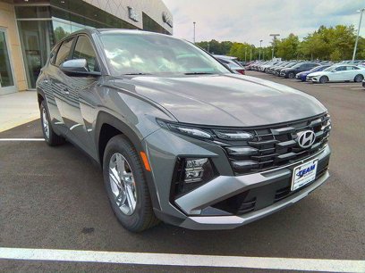 New 2025 Hyundai Tucson SE