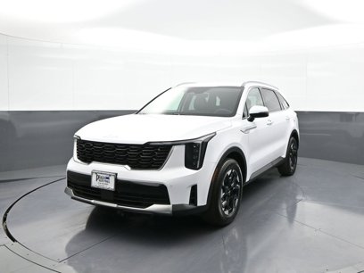 New 2025 Kia Sorento S