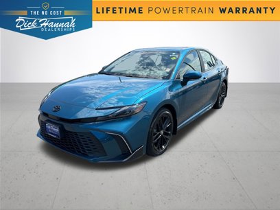 New 2025 Toyota Camry SE