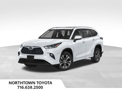 New 2025 Toyota Highlander XLE
