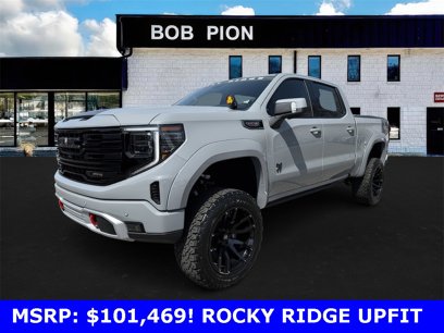 New 2025 GMC Sierra 1500 AT4 w/ AT4 Premium Package