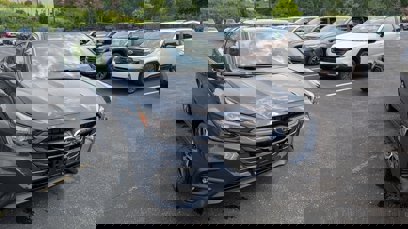 New 2025 Subaru Legacy Premium