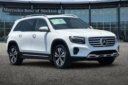 New 2025 Mercedes-Benz GLB 250