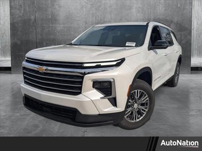 New 2025 Chevrolet Traverse LT w/ Driver Confidence Package