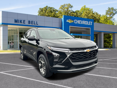 New 2025 Chevrolet Trax LT w/ Driver Confidence Package