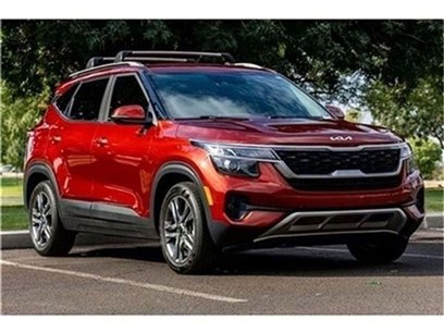 Used 2023 Kia Seltos S w/ Navigation Package