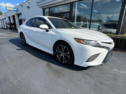 Used 2018 Toyota Camry SE