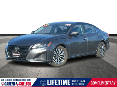Used 2023 Nissan Altima 2.5 SV