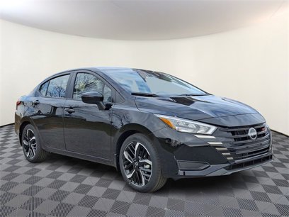 New 2025 Nissan Versa SR w/ Trunk Package