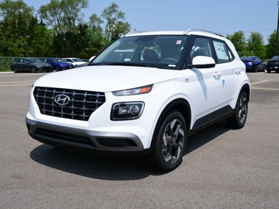 New 2025 Hyundai Venue SEL