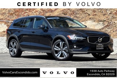Certified 2024 Volvo V60 B5 Cross Country Plus w/ Protection Package Premier
